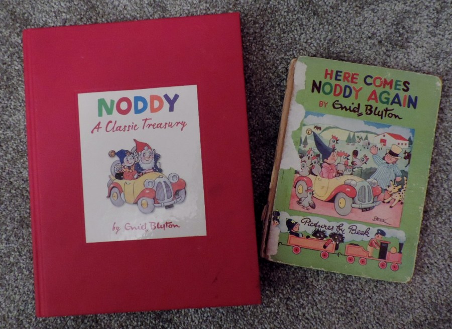 here comes noddy again