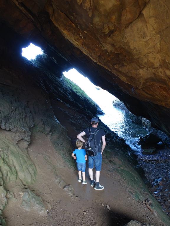 portknockie cave